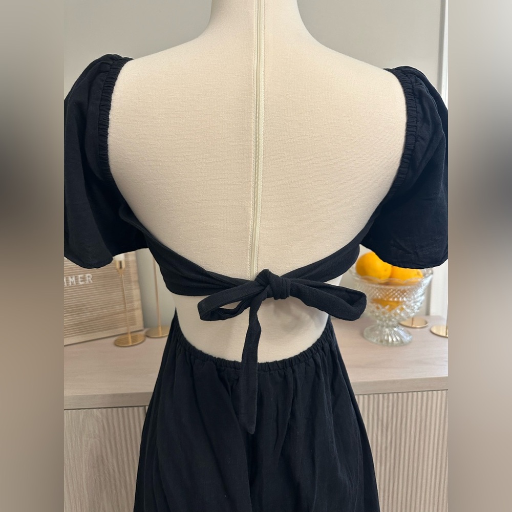 Open Back Ruched Dress - Picture 4 of 5